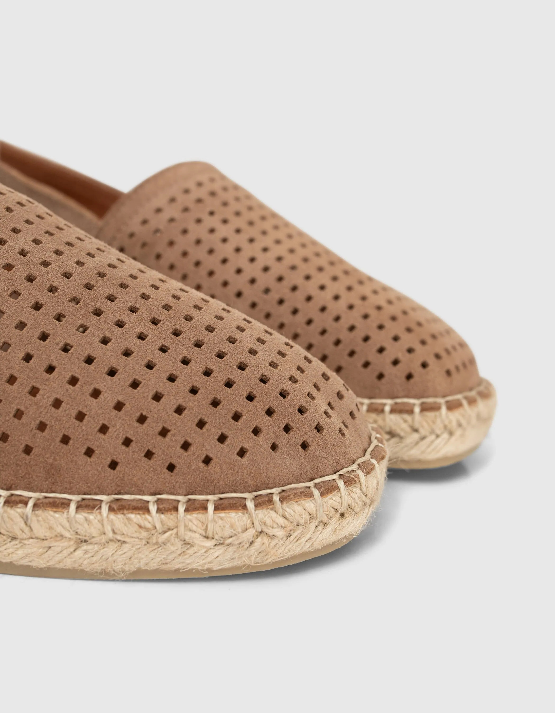 Beige leather espadrilles for men with perforated suede - Results: Men's Beige Leather Espadrilles with Perforated Suede