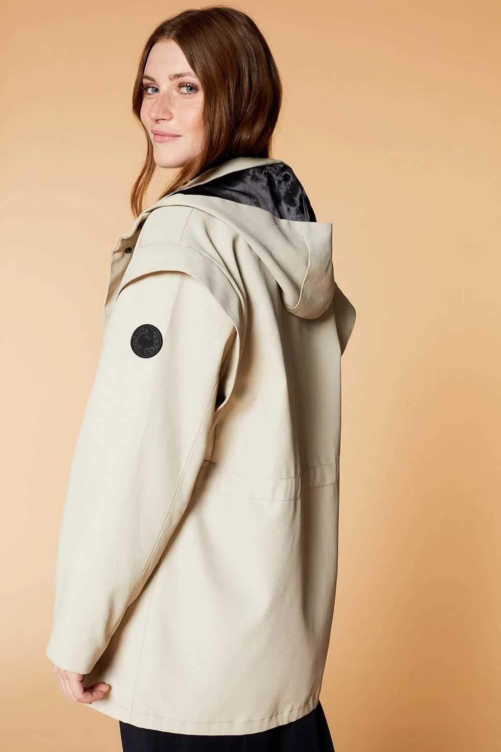 DANDY - Parka ficelle à capuche en Lyocell® laqué