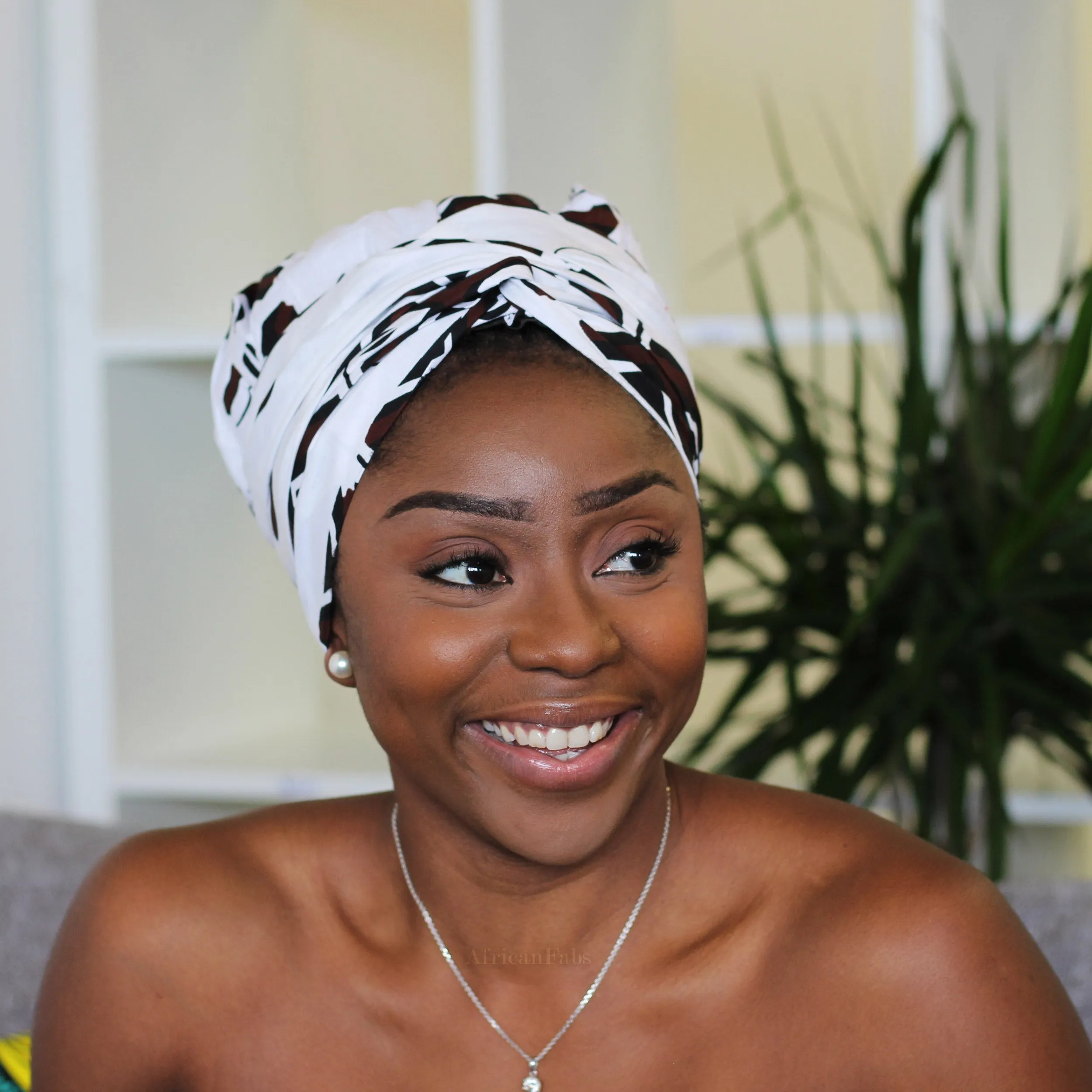 Easy Turban - White / Brown Satin Bonnet