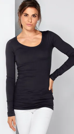 Long-sleeve T-shirt