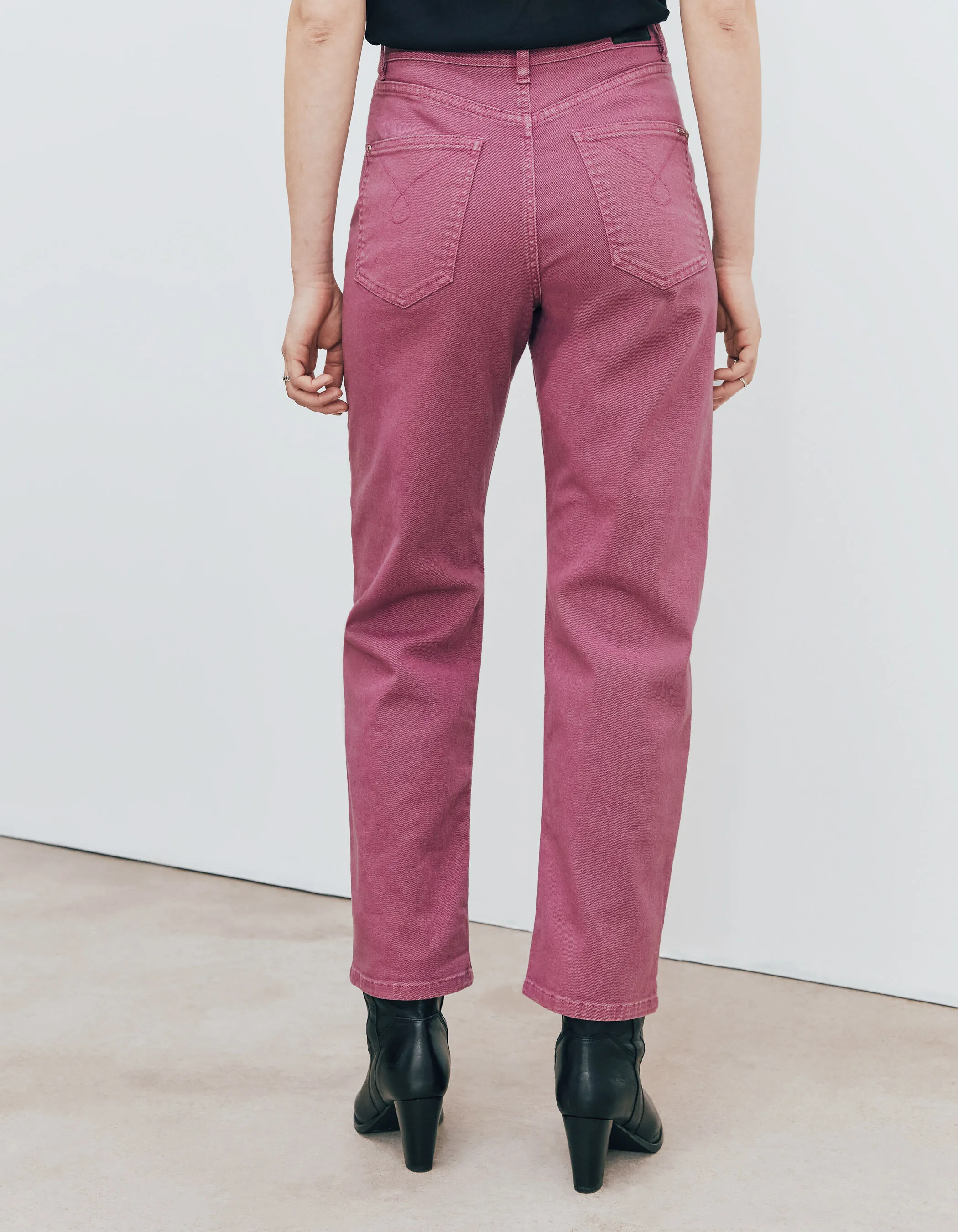 Organic cotton hibiscus mid waist cropped jeans for women.