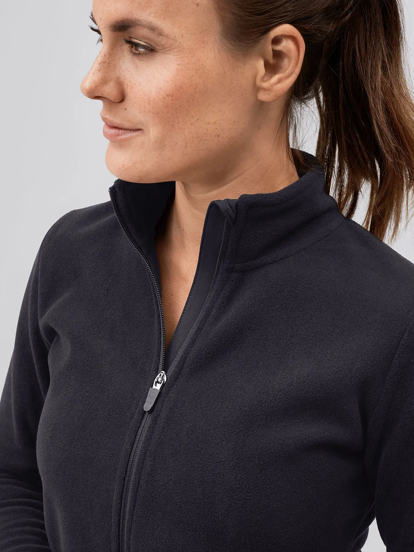 Women's AULIS fleece jacket, wash at 60°C.
